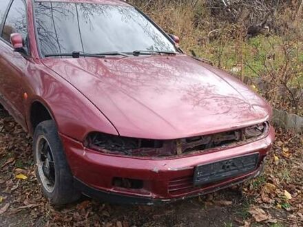 Мицубиси Галант 1997 в Полтаве на Automoto.ua Красный Мицубиси Галант, объемом двигателя 2 л и пробегом 1 тыс. км за 1600 $, фото 1 на Automoto.ua
