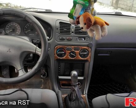 Мицубиси Галант, объемом двигателя 1.8 л и пробегом 280 тыс. км за 1350 $, фото 7 на Automoto.ua