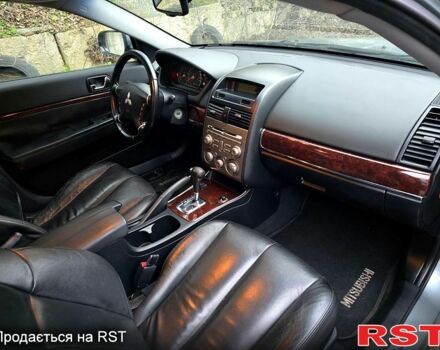 Мицубиси Галант, объемом двигателя 2.4 л и пробегом 182 тыс. км за 6100 $, фото 10 на Automoto.ua