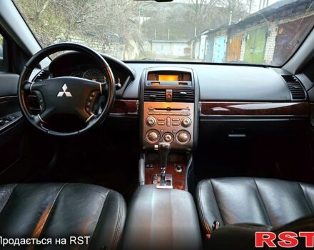 Мицубиси Галант, объемом двигателя 2.4 л и пробегом 182 тыс. км за 6100 $, фото 8 на Automoto.ua