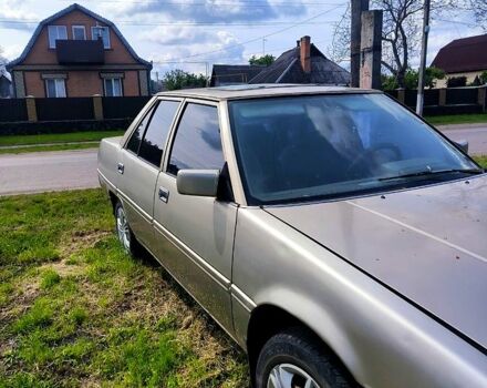 Серый Мицубиси Галант, объемом двигателя 2 л и пробегом 0 тыс. км за 650 $, фото 3 на Automoto.ua