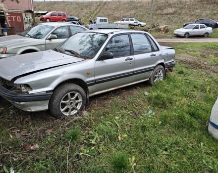 Серый Мицубиси Галант, объемом двигателя 1.8 л и пробегом 300 тыс. км за 450 $, фото 2 на Automoto.ua