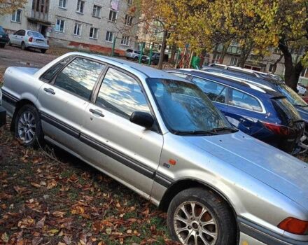 Мицубиси Галант 1988 в Чернигове на Automoto.ua Серый Мицубиси Галант, объемом двигателя 1.8 л и пробегом 300 тыс. км за 500 $, фото 3 на Automoto.ua