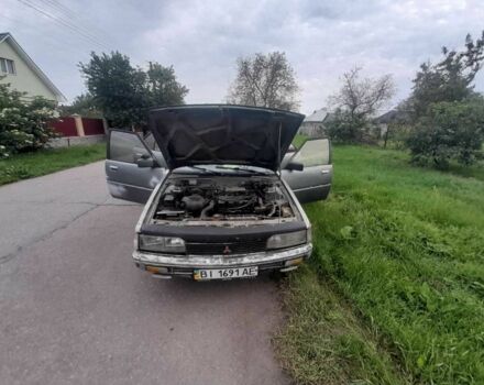 Мицубиси Галант 1988 в Кременчуге на Automoto.ua Серый Мицубиси Галант, объемом двигателя 1.8 л и пробегом 1000 тыс. км за 952 $, фото 6 на Automoto.ua