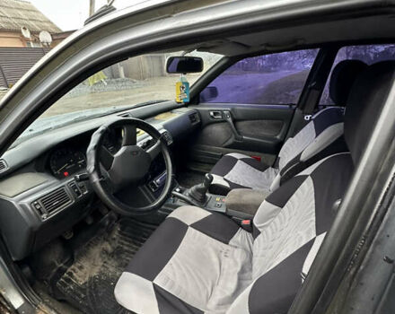 Серый Мицубиси Галант, объемом двигателя 2 л и пробегом 290 тыс. км за 1800 $, фото 4 на Automoto.ua