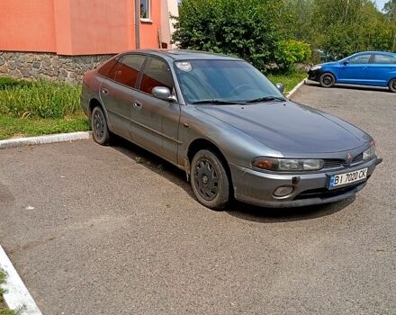 Сірий Міцубісі Галант, об'ємом двигуна 2 л та пробігом 320 тис. км за 1500 $, фото 1 на Automoto.ua