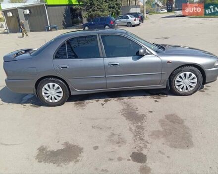 Серый Мицубиси Галант, объемом двигателя 2 л и пробегом 339 тыс. км за 2500 $, фото 3 на Automoto.ua
