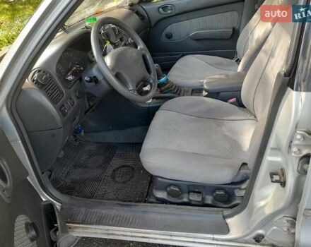 Серый Мицубиси Галант, объемом двигателя 1.76 л и пробегом 313 тыс. км за 1200 $, фото 8 на Automoto.ua