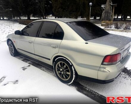 Серый Мицубиси Галант, объемом двигателя 20 л и пробегом 311 тыс. км за 2100 $, фото 4 на Automoto.ua