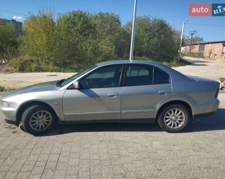Сірий Міцубісі Галант, об'ємом двигуна 2.5 л та пробігом 360 тис. км за 2100 $, фото 4 на Automoto.ua