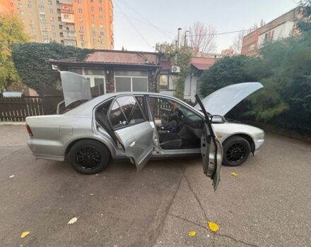 Серый Мицубиси Галант, объемом двигателя 2.5 л и пробегом 422 тыс. км за 3100 $, фото 1 на Automoto.ua