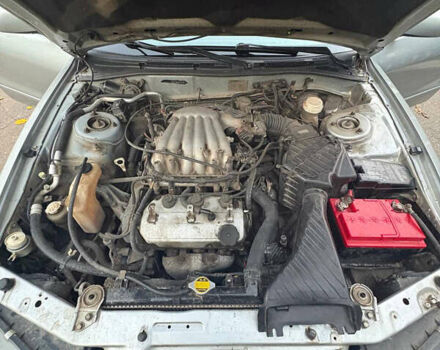 Серый Мицубиси Галант, объемом двигателя 2.5 л и пробегом 400 тыс. км за 3200 $, фото 3 на Automoto.ua