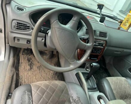 Сірий Міцубісі Галант, об'ємом двигуна 2.4 л та пробігом 400 тис. км за 2500 $, фото 7 на Automoto.ua