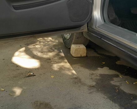 Сірий Міцубісі Галант, об'ємом двигуна 2 л та пробігом 390 тис. км за 2500 $, фото 8 на Automoto.ua