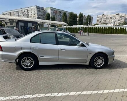 Серый Мицубиси Галант, объемом двигателя 2.5 л и пробегом 300 тыс. км за 3500 $, фото 2 на Automoto.ua