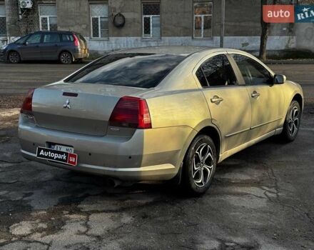 Сірий Міцубісі Галант, об'ємом двигуна 2.4 л та пробігом 120 тис. км за 4990 $, фото 4 на Automoto.ua