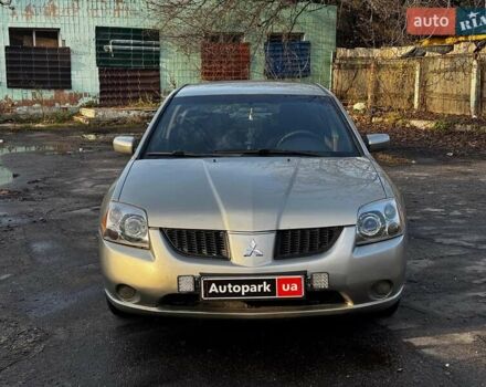 Сірий Міцубісі Галант, об'ємом двигуна 2.4 л та пробігом 120 тис. км за 4990 $, фото 7 на Automoto.ua