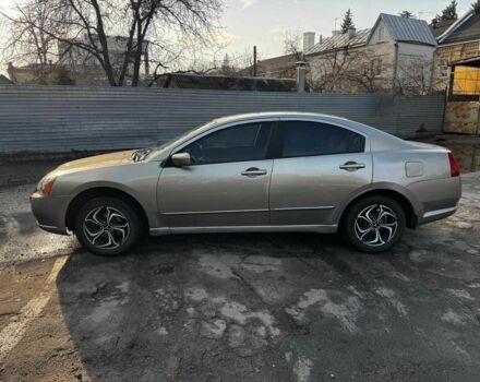 Сірий Міцубісі Галант, об'ємом двигуна 2.4 л та пробігом 120 тис. км за 4990 $, фото 1 на Automoto.ua