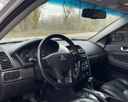 Сірий Міцубісі Галант, об'ємом двигуна 2.4 л та пробігом 220 тис. км за 2999 $, фото 10 на Automoto.ua