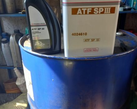 Серый Мицубиси Галант, объемом двигателя 2.4 л и пробегом 106 тыс. км за 3980 $, фото 17 на Automoto.ua