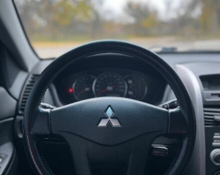 Сірий Міцубісі Галант, об'ємом двигуна 2.4 л та пробігом 220 тис. км за 2999 $, фото 12 на Automoto.ua