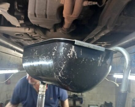 Серый Мицубиси Галант, объемом двигателя 2.4 л и пробегом 106 тыс. км за 3980 $, фото 12 на Automoto.ua