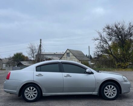 Сірий Міцубісі Галант, об'ємом двигуна 2.4 л та пробігом 220 тис. км за 2999 $, фото 3 на Automoto.ua