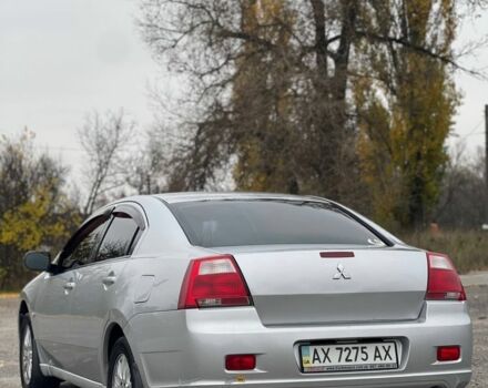 Сірий Міцубісі Галант, об'ємом двигуна 2.4 л та пробігом 220 тис. км за 2999 $, фото 5 на Automoto.ua