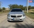 Серый Мицубиси Галант, объемом двигателя 2.38 л и пробегом 274 тыс. км за 5000 $, фото 3 на Automoto.ua