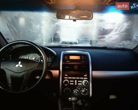 Серый Мицубиси Галант, объемом двигателя 2.35 л и пробегом 218 тыс. км за 5300 $, фото 16 на Automoto.ua