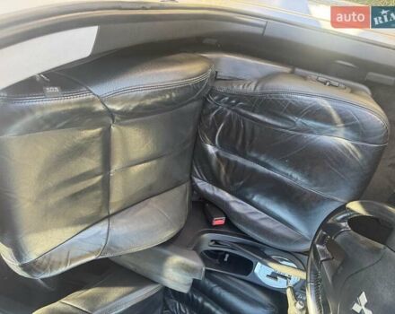 Сірий Міцубісі Галант, об'ємом двигуна 2.38 л та пробігом 342 тис. км за 3950 $, фото 9 на Automoto.ua