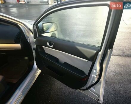 Серый Мицубиси Галант, объемом двигателя 2.35 л и пробегом 218 тыс. км за 5300 $, фото 27 на Automoto.ua