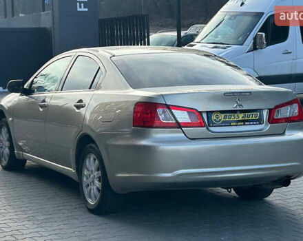 Серый Мицубиси Галант, объемом двигателя 2.4 л и пробегом 285 тыс. км за 6200 $, фото 3 на Automoto.ua