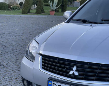 Серый Мицубиси Галант, объемом двигателя 2.4 л и пробегом 271 тыс. км за 3999 $, фото 2 на Automoto.ua