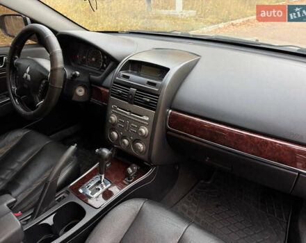 Серый Мицубиси Галант, объемом двигателя 2.38 л и пробегом 267 тыс. км за 3900 $, фото 8 на Automoto.ua