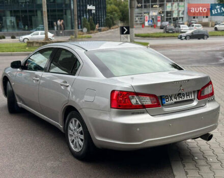 Серый Мицубиси Галант, объемом двигателя 2.4 л и пробегом 398 тыс. км за 4950 $, фото 2 на Automoto.ua