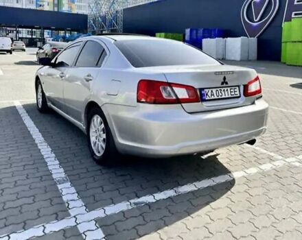 Серый Мицубиси Галант, объемом двигателя 2.38 л и пробегом 299 тыс. км за 3200 $, фото 3 на Automoto.ua