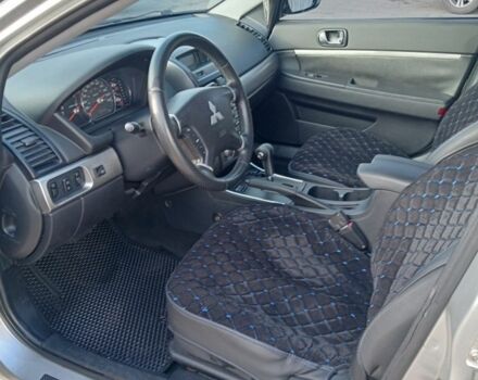 Сірий Міцубісі Галант, об'ємом двигуна 2.4 л та пробігом 276 тис. км за 7200 $, фото 4 на Automoto.ua