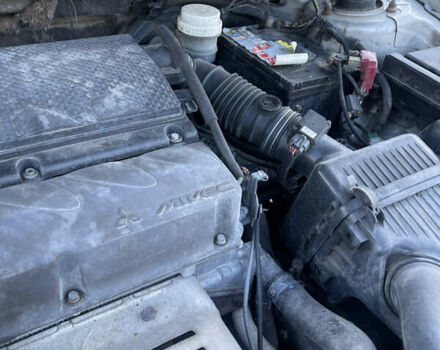 Серый Мицубиси Галант, объемом двигателя 2.4 л и пробегом 271 тыс. км за 3999 $, фото 19 на Automoto.ua