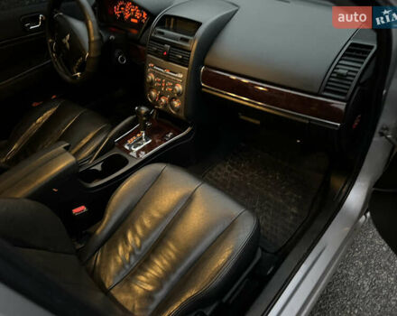 Серый Мицубиси Галант, объемом двигателя 2.4 л и пробегом 200 тыс. км за 4400 $, фото 4 на Automoto.ua