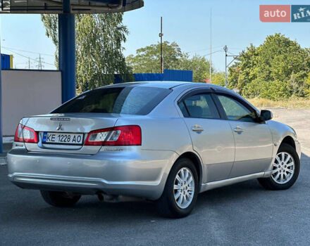 Серый Мицубиси Галант, объемом двигателя 2.38 л и пробегом 234 тыс. км за 5399 $, фото 9 на Automoto.ua