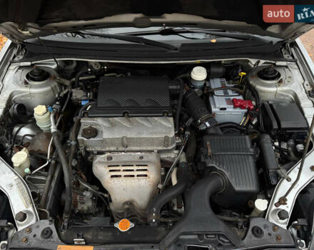 Серый Мицубиси Галант, объемом двигателя 2.38 л и пробегом 267 тыс. км за 3900 $, фото 9 на Automoto.ua