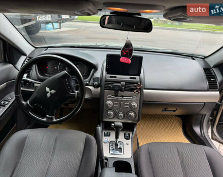 Серый Мицубиси Галант, объемом двигателя 2.4 л и пробегом 398 тыс. км за 4950 $, фото 26 на Automoto.ua