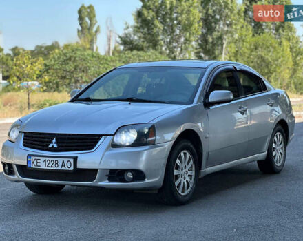 Серый Мицубиси Галант, объемом двигателя 2.38 л и пробегом 234 тыс. км за 5399 $, фото 3 на Automoto.ua