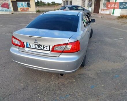 Серый Мицубиси Галант, объемом двигателя 2.4 л и пробегом 297 тыс. км за 6000 $, фото 2 на Automoto.ua