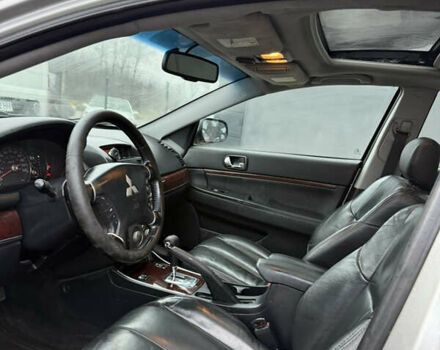 Сірий Міцубісі Галант, об'ємом двигуна 2.38 л та пробігом 303 тис. км за 3800 $, фото 19 на Automoto.ua