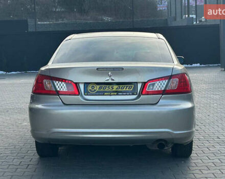 Серый Мицубиси Галант, объемом двигателя 2.4 л и пробегом 285 тыс. км за 6200 $, фото 4 на Automoto.ua