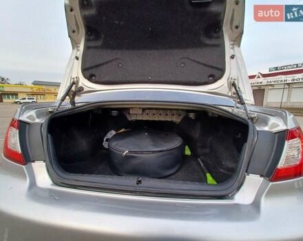 Серый Мицубиси Галант, объемом двигателя 2.4 л и пробегом 297 тыс. км за 6000 $, фото 5 на Automoto.ua