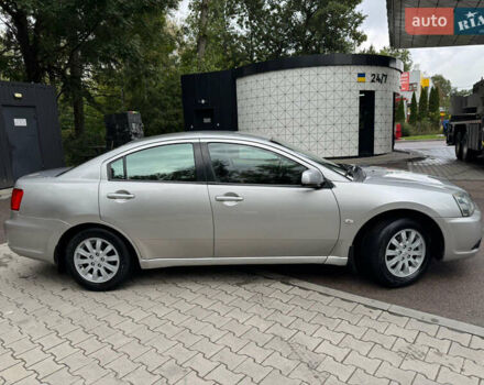 Серый Мицубиси Галант, объемом двигателя 2.4 л и пробегом 398 тыс. км за 5555 $, фото 9 на Automoto.ua