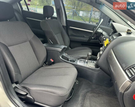 Мицубиси Галант 2009 в Львове на Automoto.ua Серый Мицубиси Галант, объемом двигателя 2.38 л и пробегом 186 тыс. км за 4490 $, фото 11 на Automoto.ua